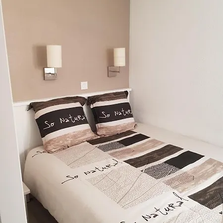 En Bord De Appartement *
